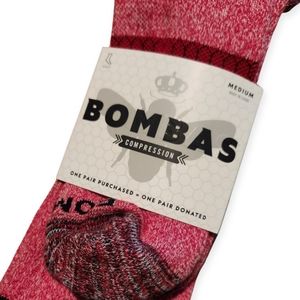Bombas NWT Size Medium Calf High Compression Socks. Red & Black 15-20 MMHG